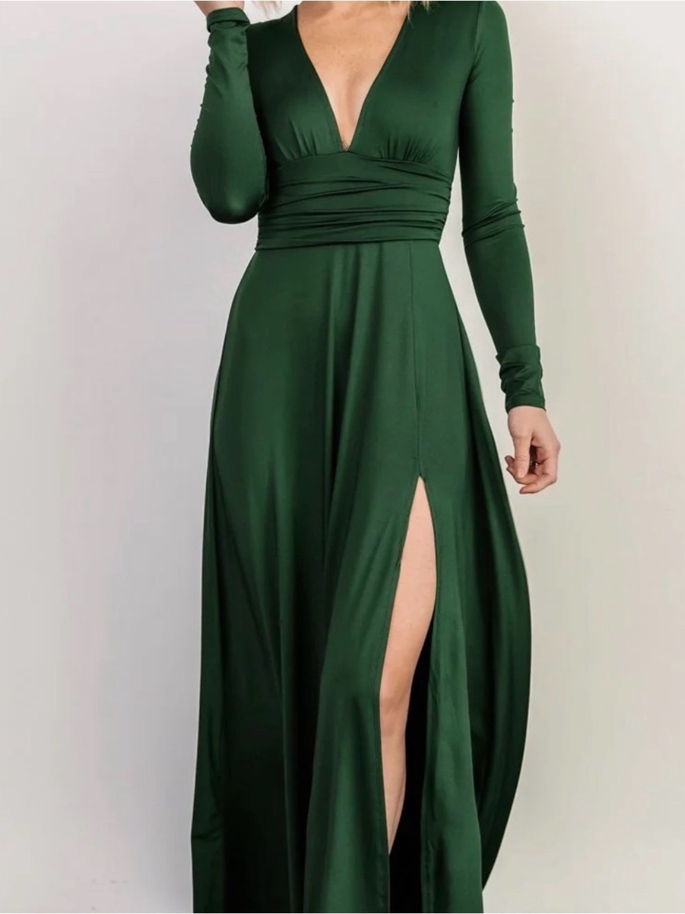 Baltic Born - NWT Emerald Green Long Sleeve V-Neck Maxi Dress